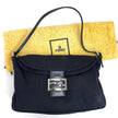 Fendi Borsa a spalla Baguette in jersey nero con logo FF in metallo