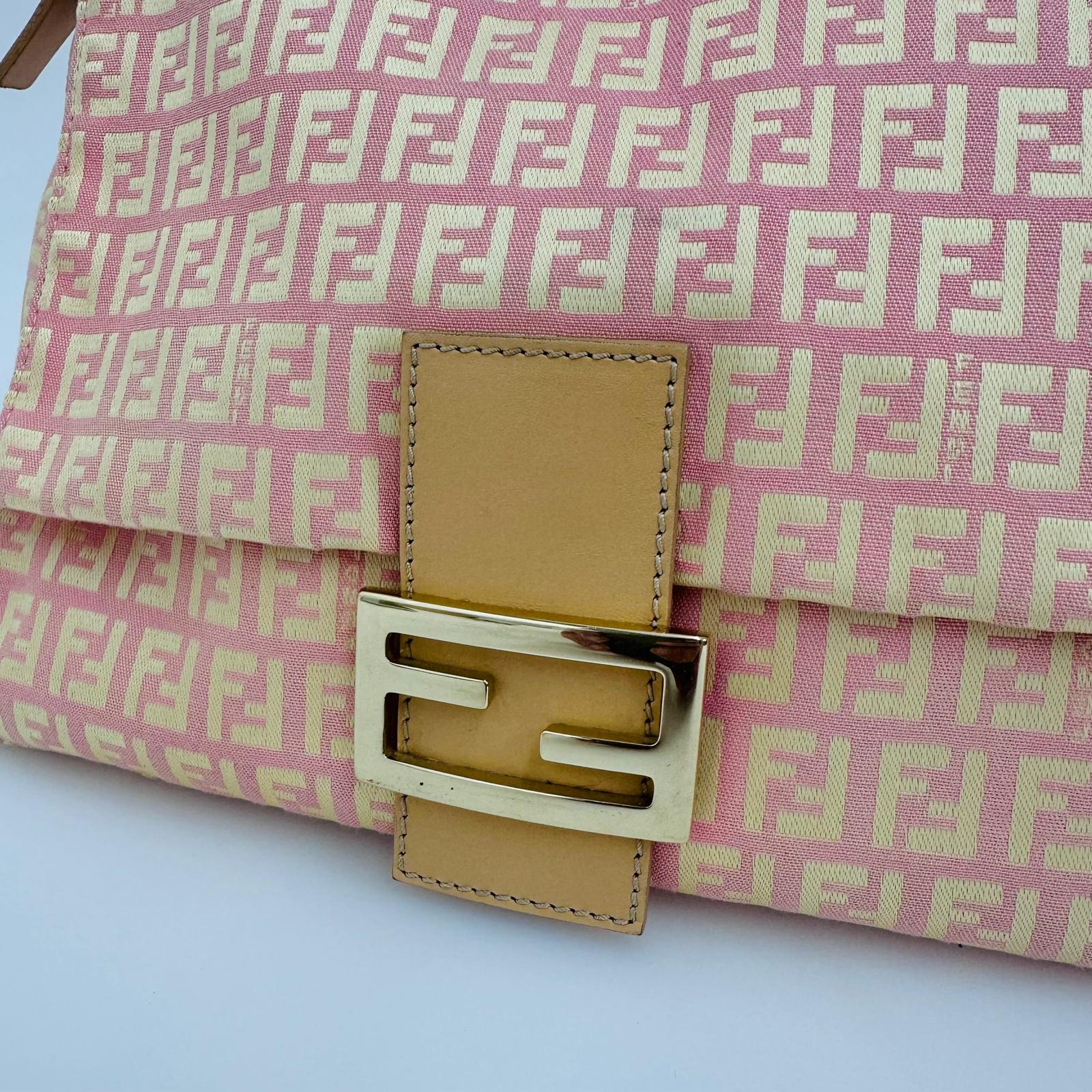 Fendi Borsa a spalla Mama Baguette Zucchino Rosa