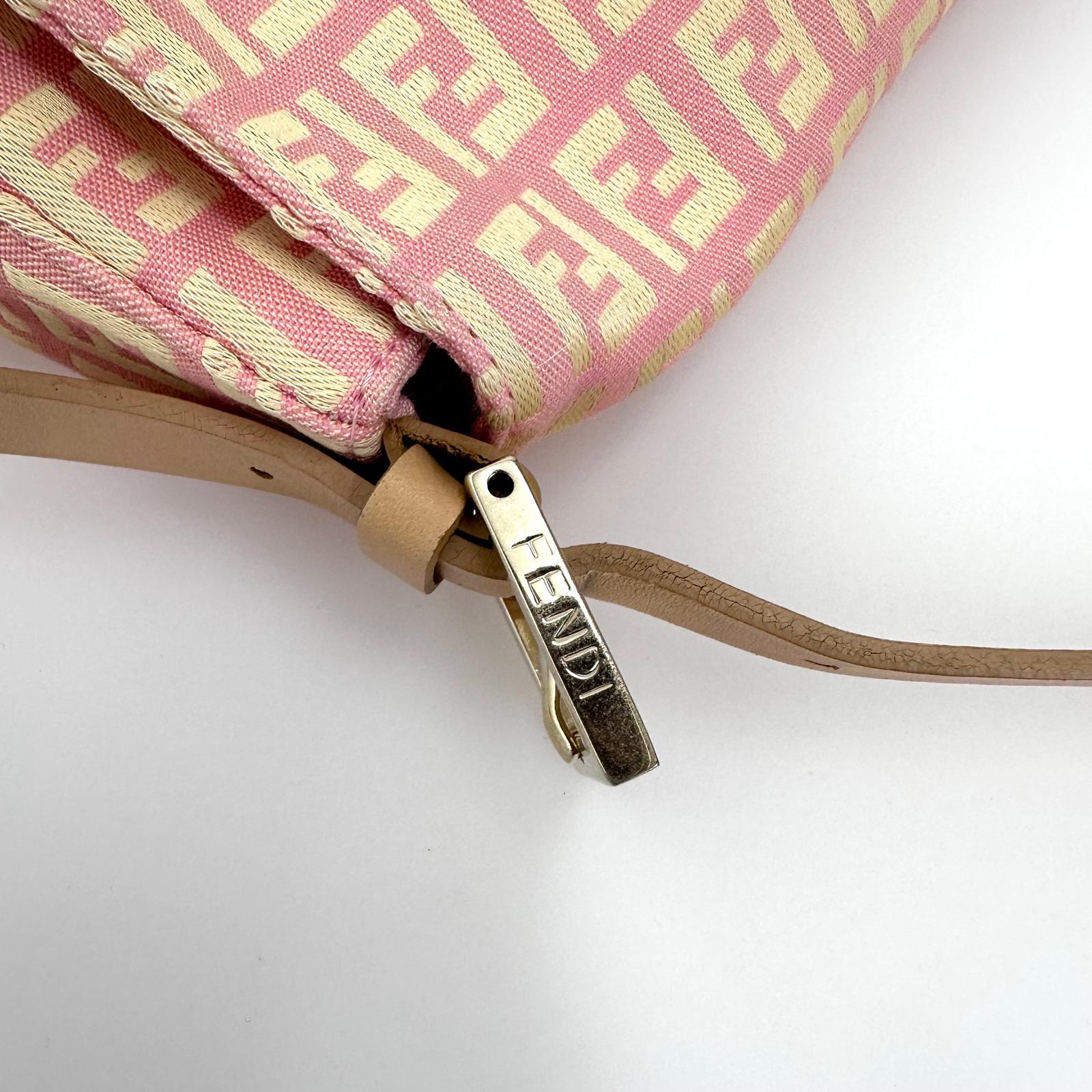 Fendi Borsa a spalla Mama Baguette Zucchino Rosa