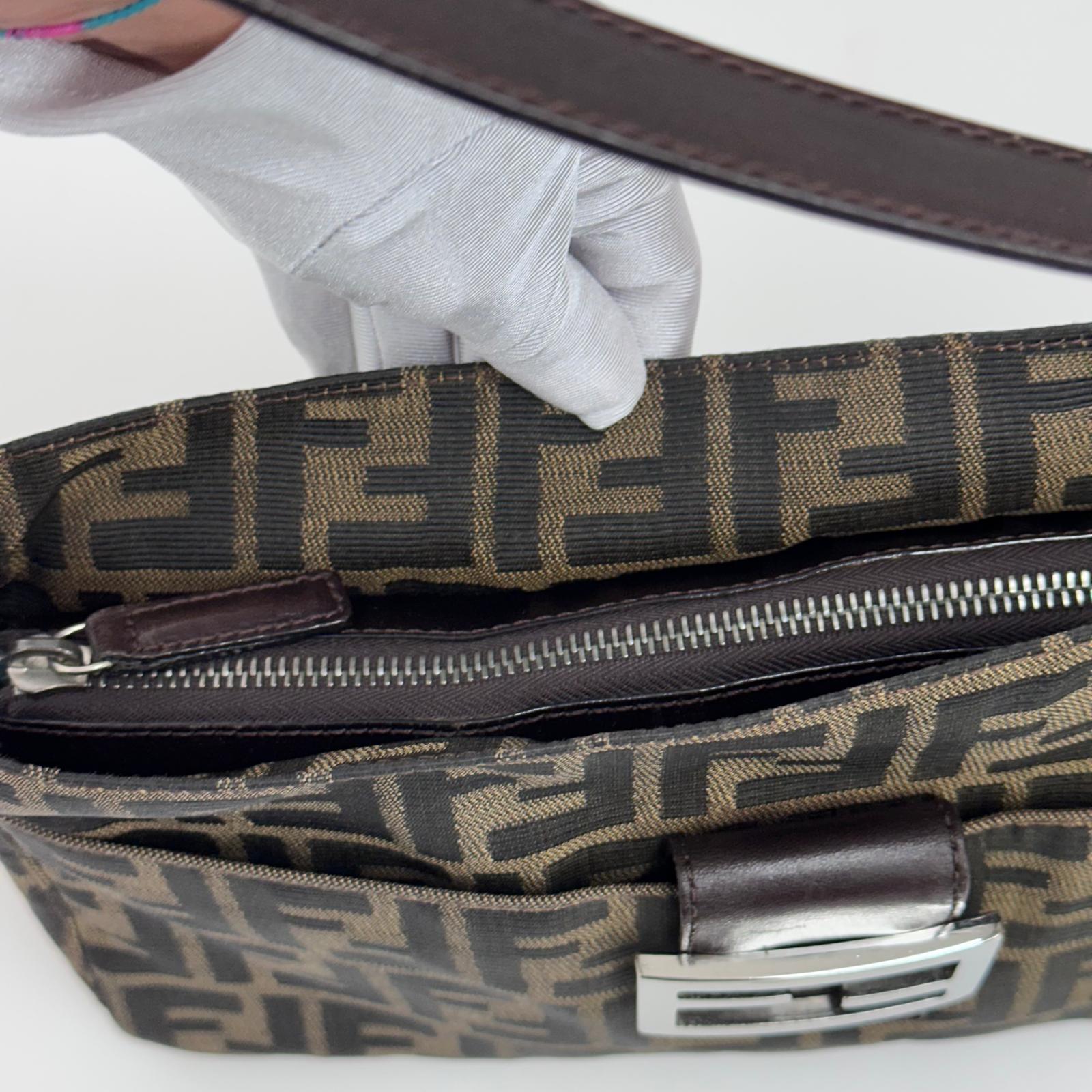 Fendi Borsa a spalla Zucca FF vintage