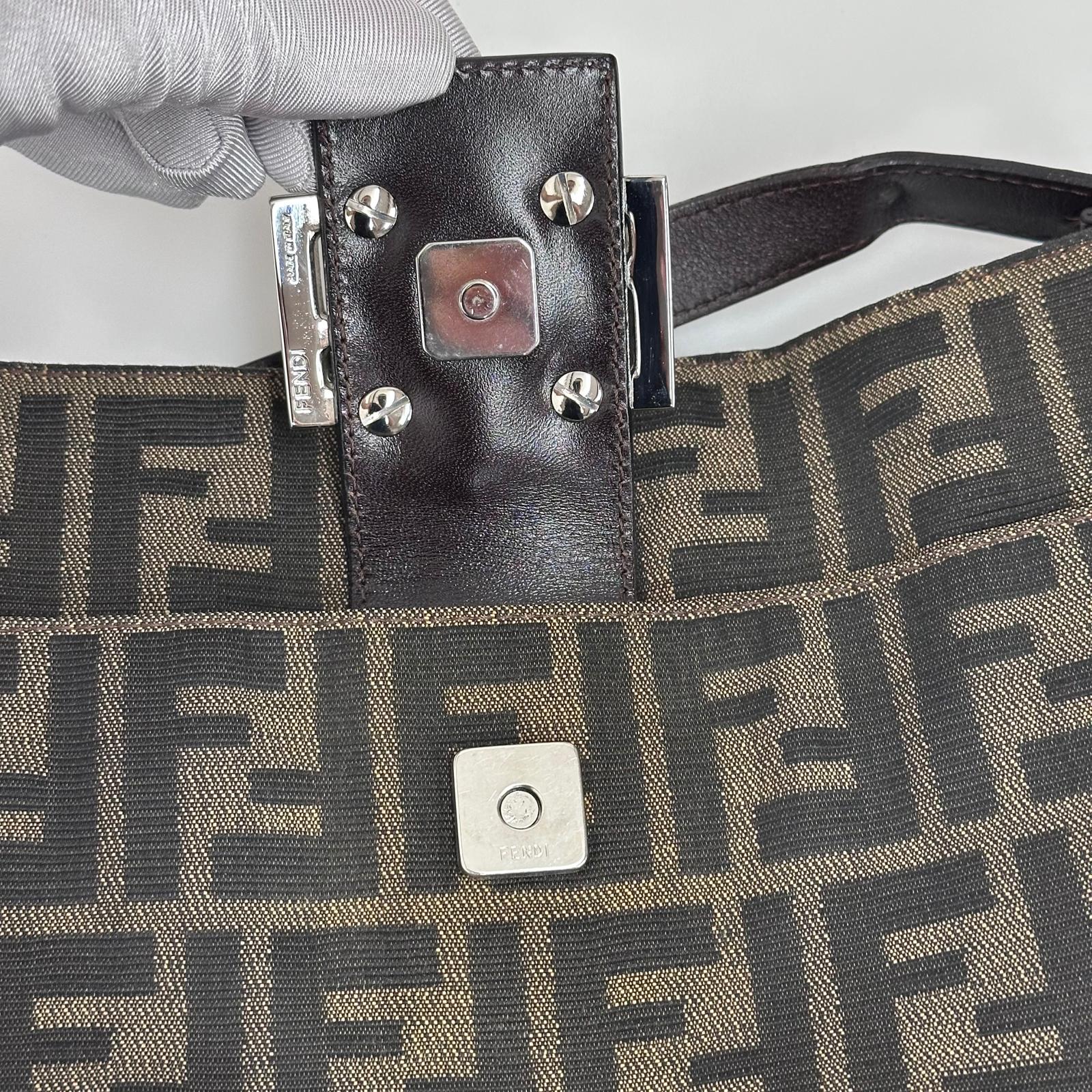 Fendi Borsa a spalla Zucca FF vintage