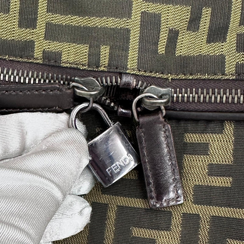 Fendi Borsa da viaggio a mano FF Zucca in tela e pelle