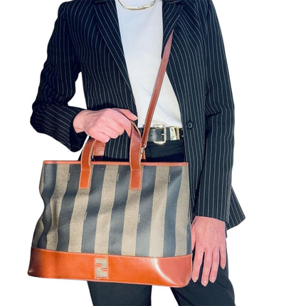 Fendi Borsa in tela rigata Pequin con finiture in pelle marrone