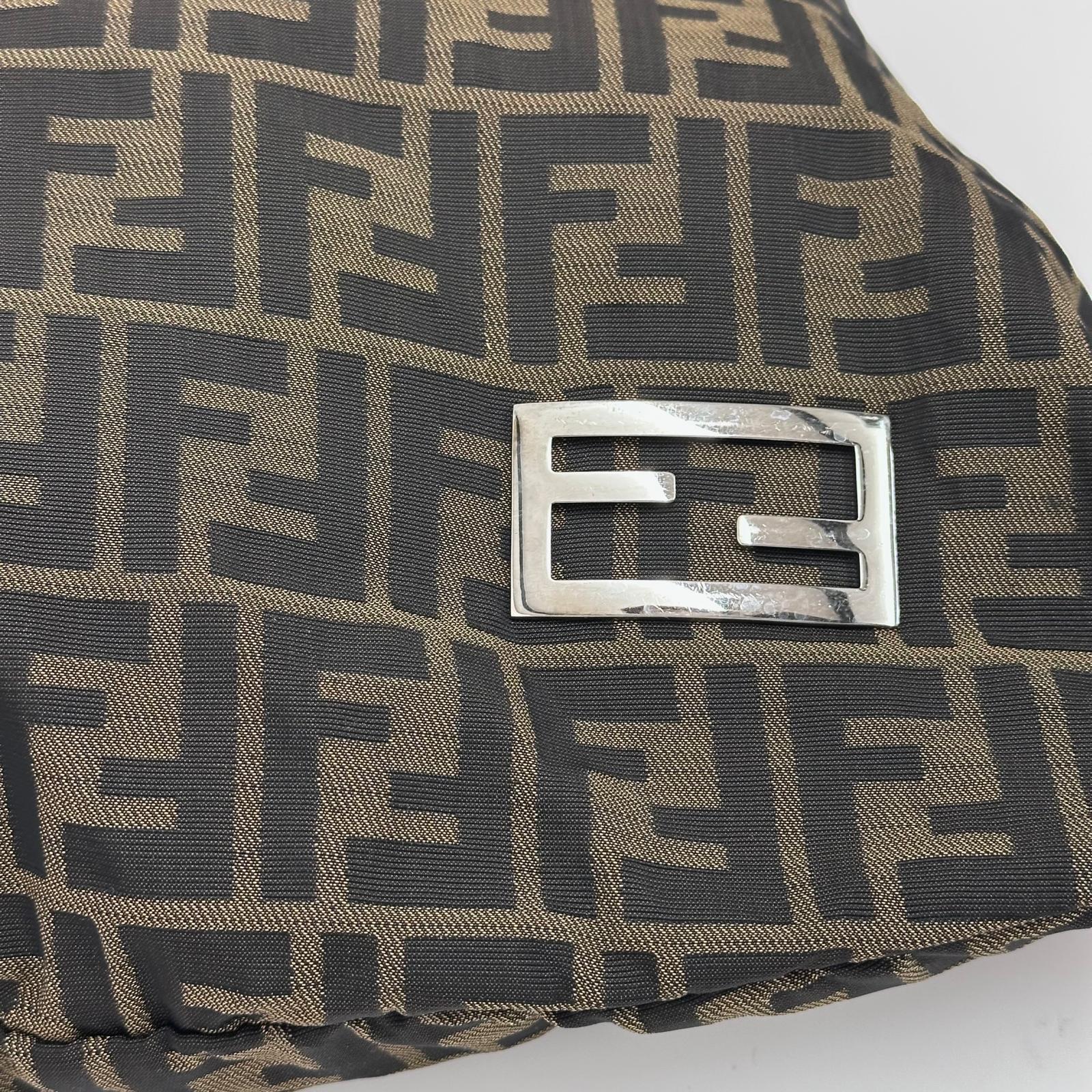 Fendi Borsa shopper a spalla in tela Zucca FF