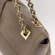 Fendi Mia Borsa a due vie in pelle marrone con catena oro
