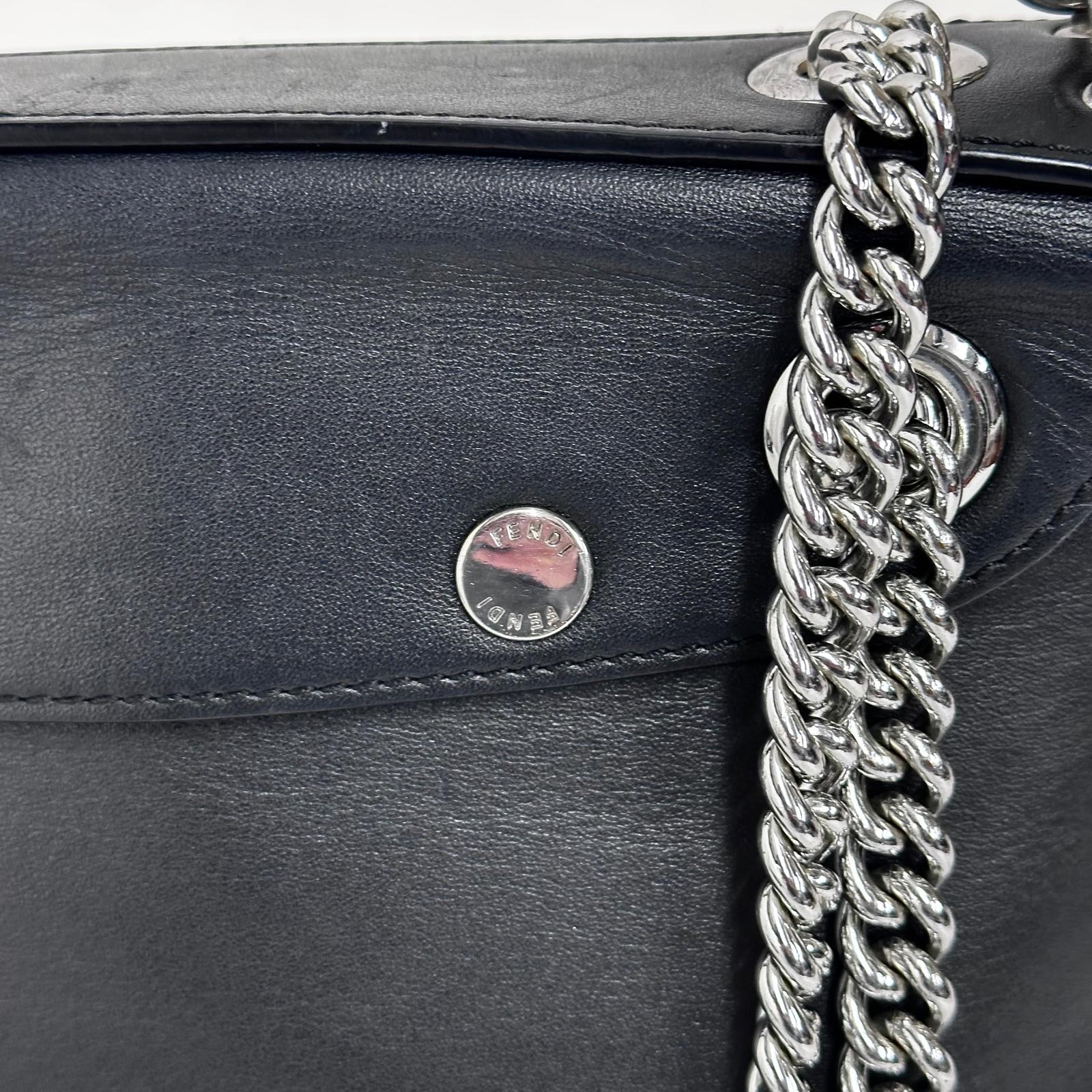 Fendi Zaino Back to School in pelle nera a 3 Vie