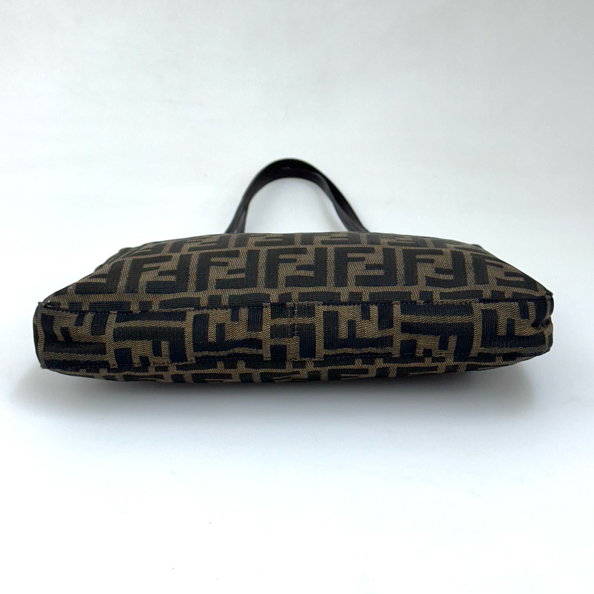 Fendi Zucchino Borsa a spalla Mama Baguette Marrone