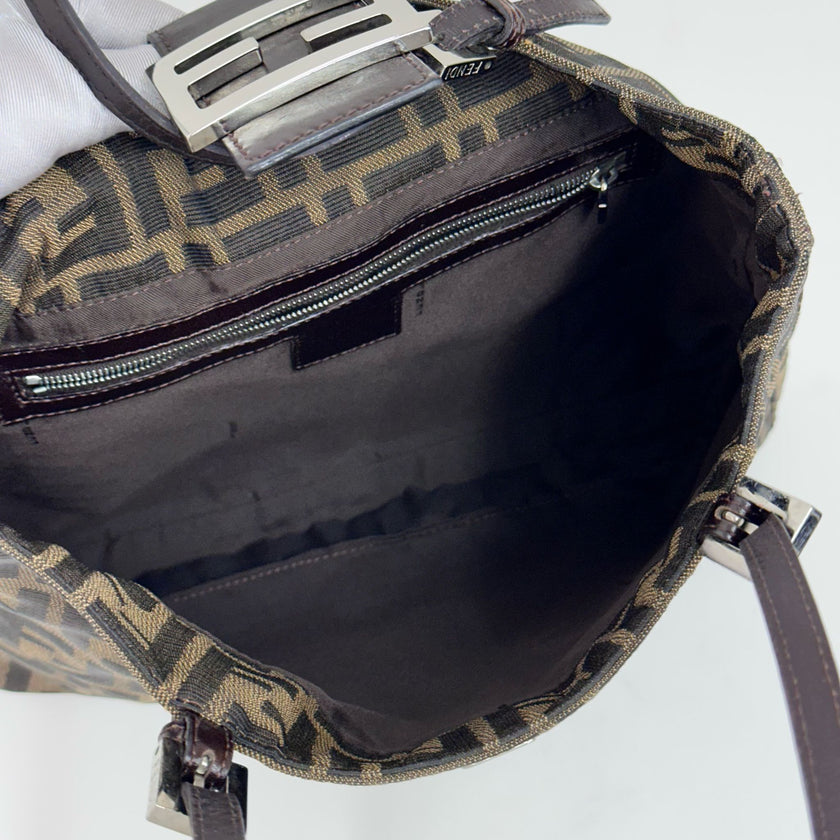 Fendi Zucchino Borsa a spalla Mama Baguette Marrone
