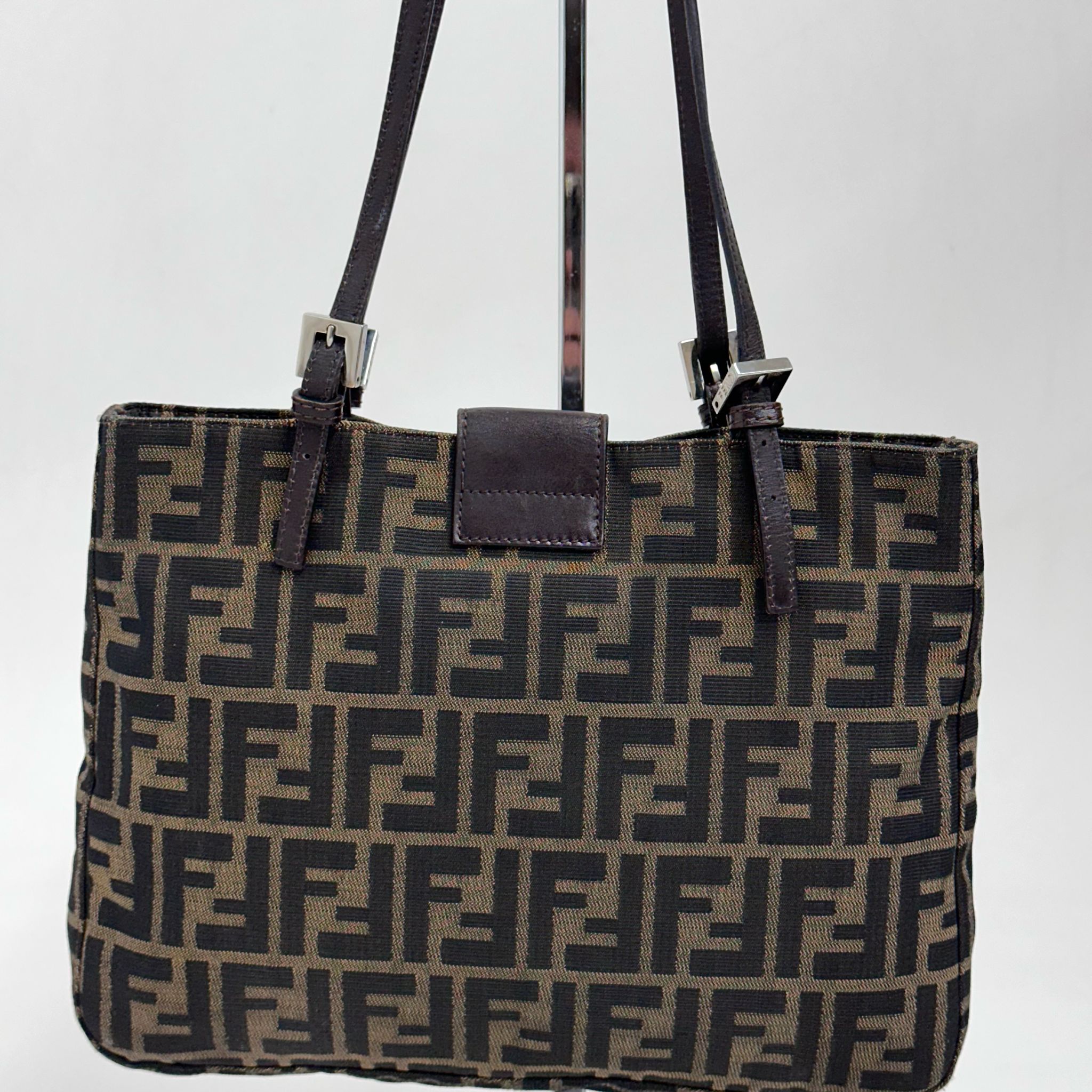 Fendi Zucchino Borsa a spalla Mama Baguette Marrone