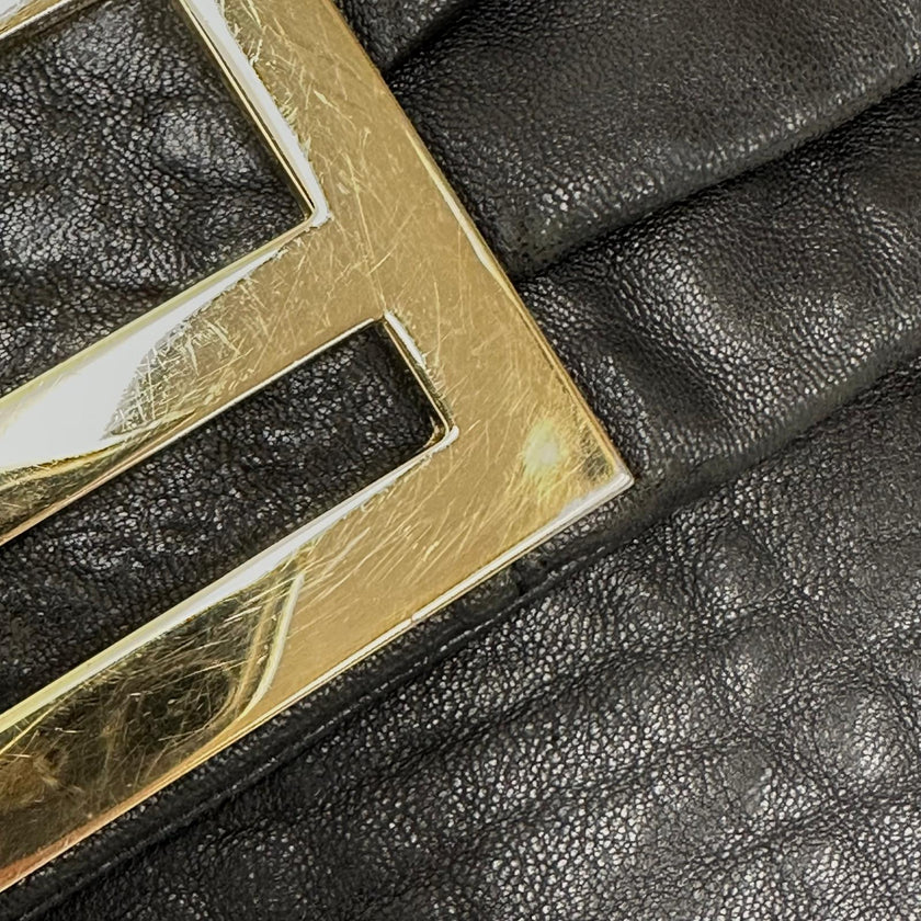 Fendi borsa a tracolla modello Baguette in pelle nappa nera
