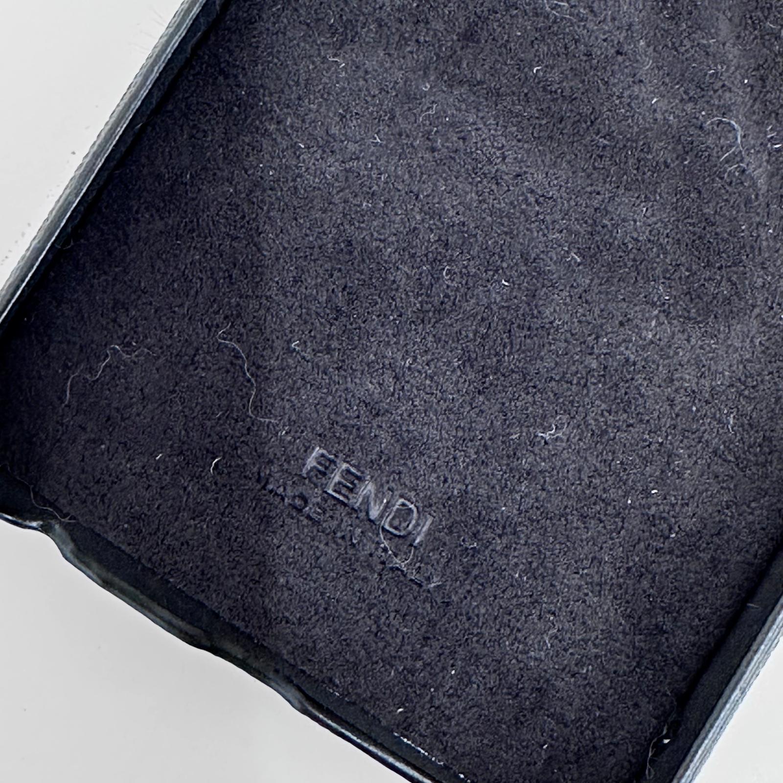 Fendi cover per iPhone 6/6s/7 in pelle nera con applicazione mink rosa cipria