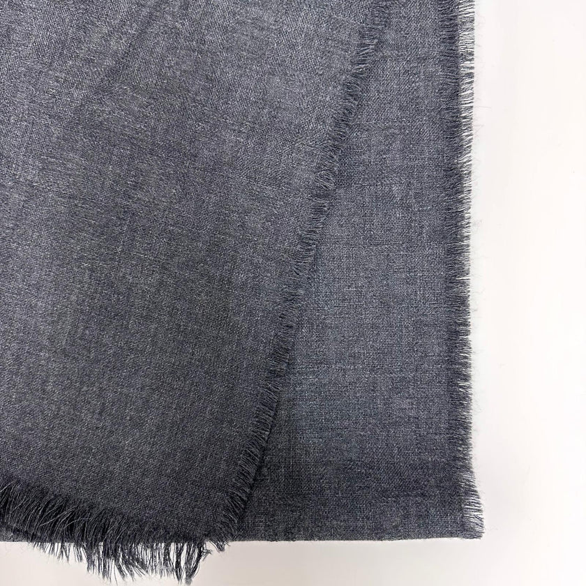 Fendi sciarpa in lana grigia con motivo FF tono su tono