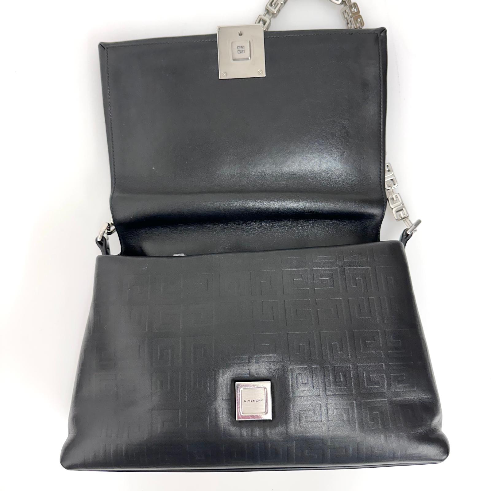 Givenchy Borsa 4G soft in pelle nera con catena logo