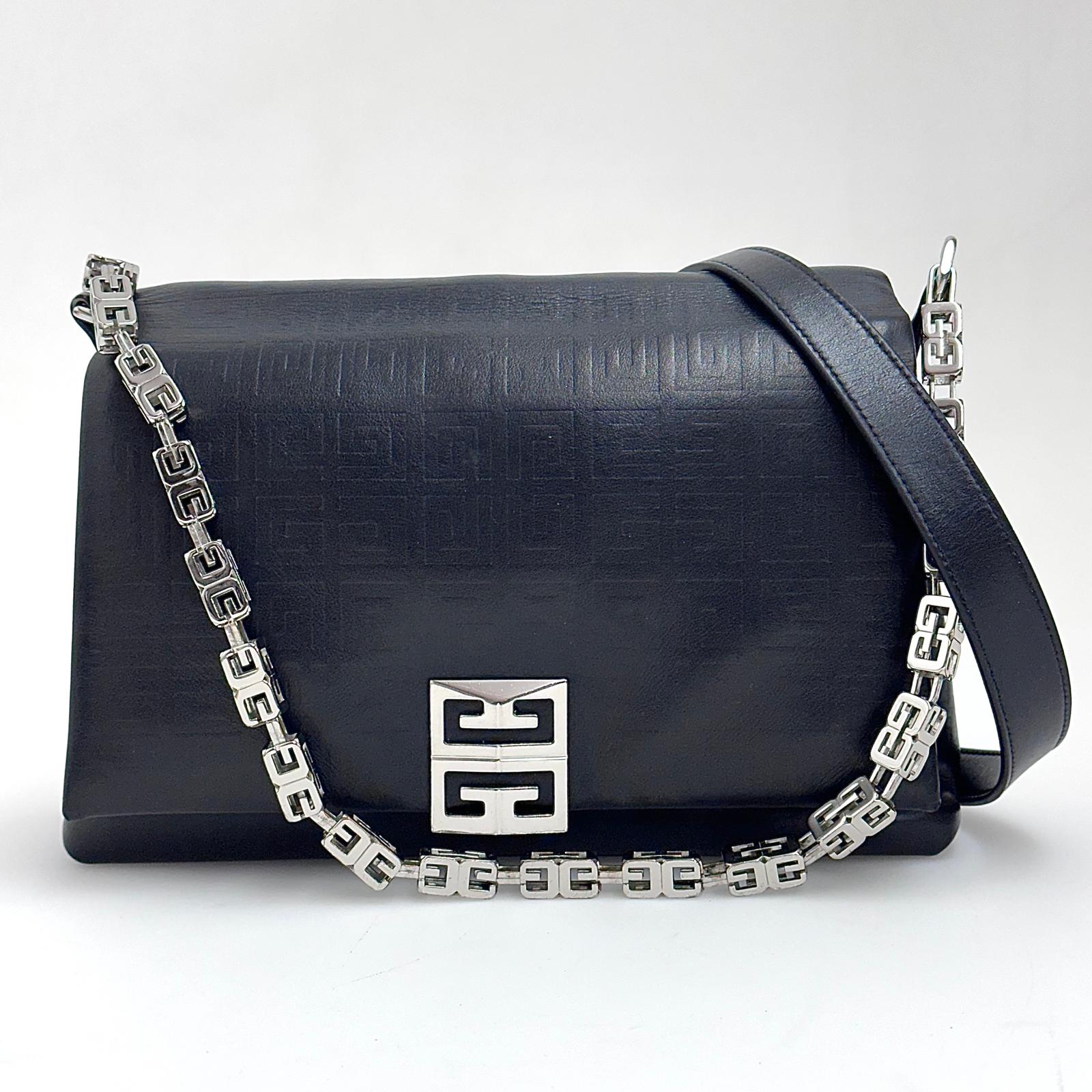 Givenchy Borsa 4G soft in pelle nera con catena logo