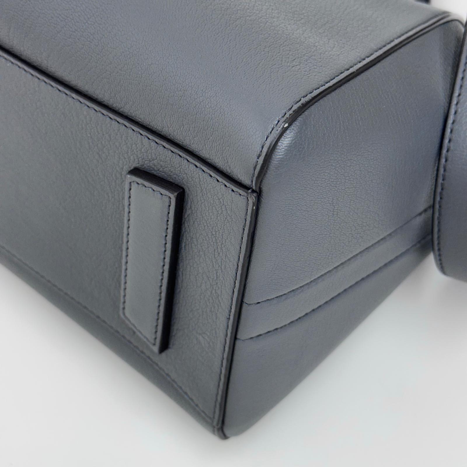 Givenchy Borsa Antigona Small in Pelle Grigio Ardesia con Tracolla