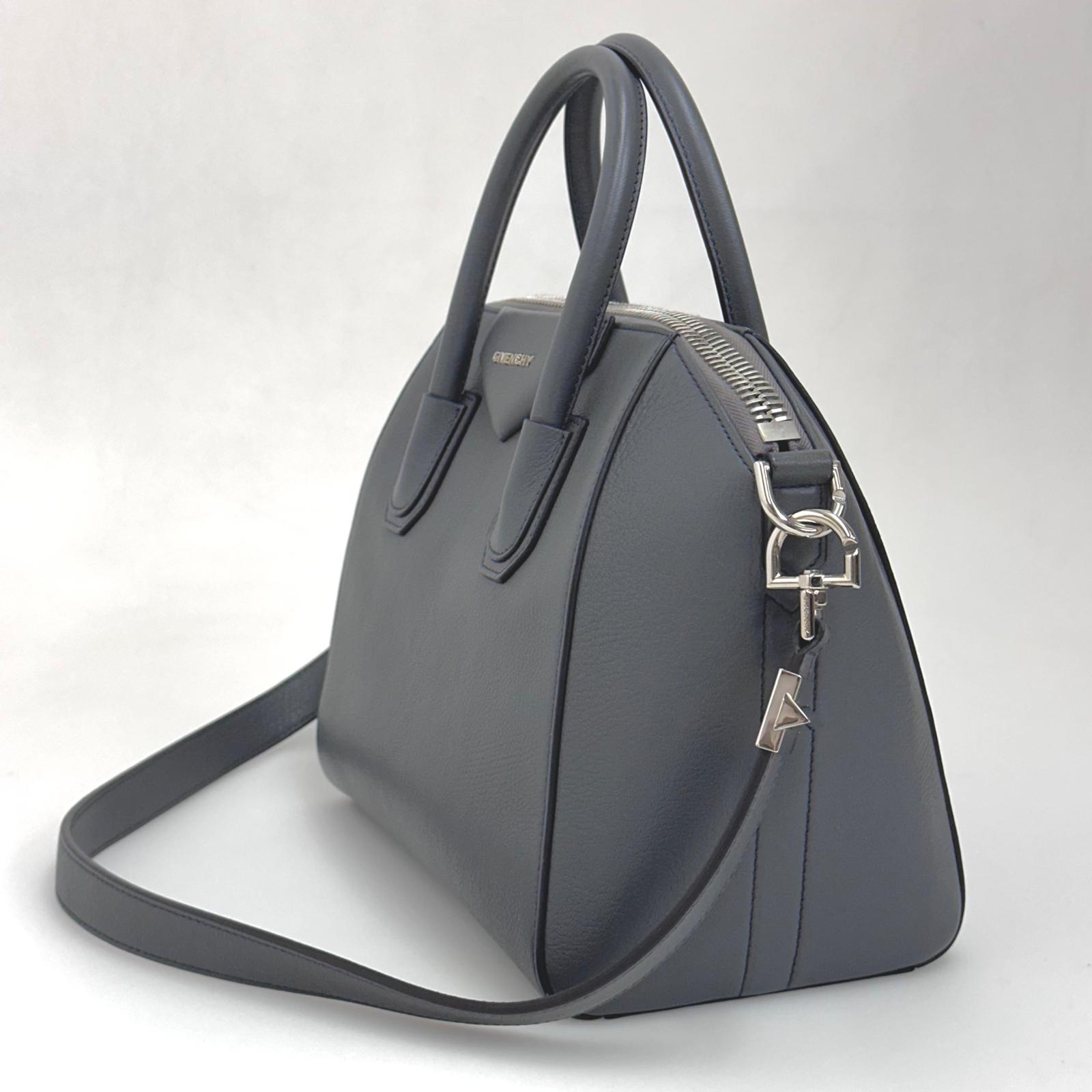 Givenchy Borsa Antigona Small in Pelle Grigio Ardesia con Tracolla