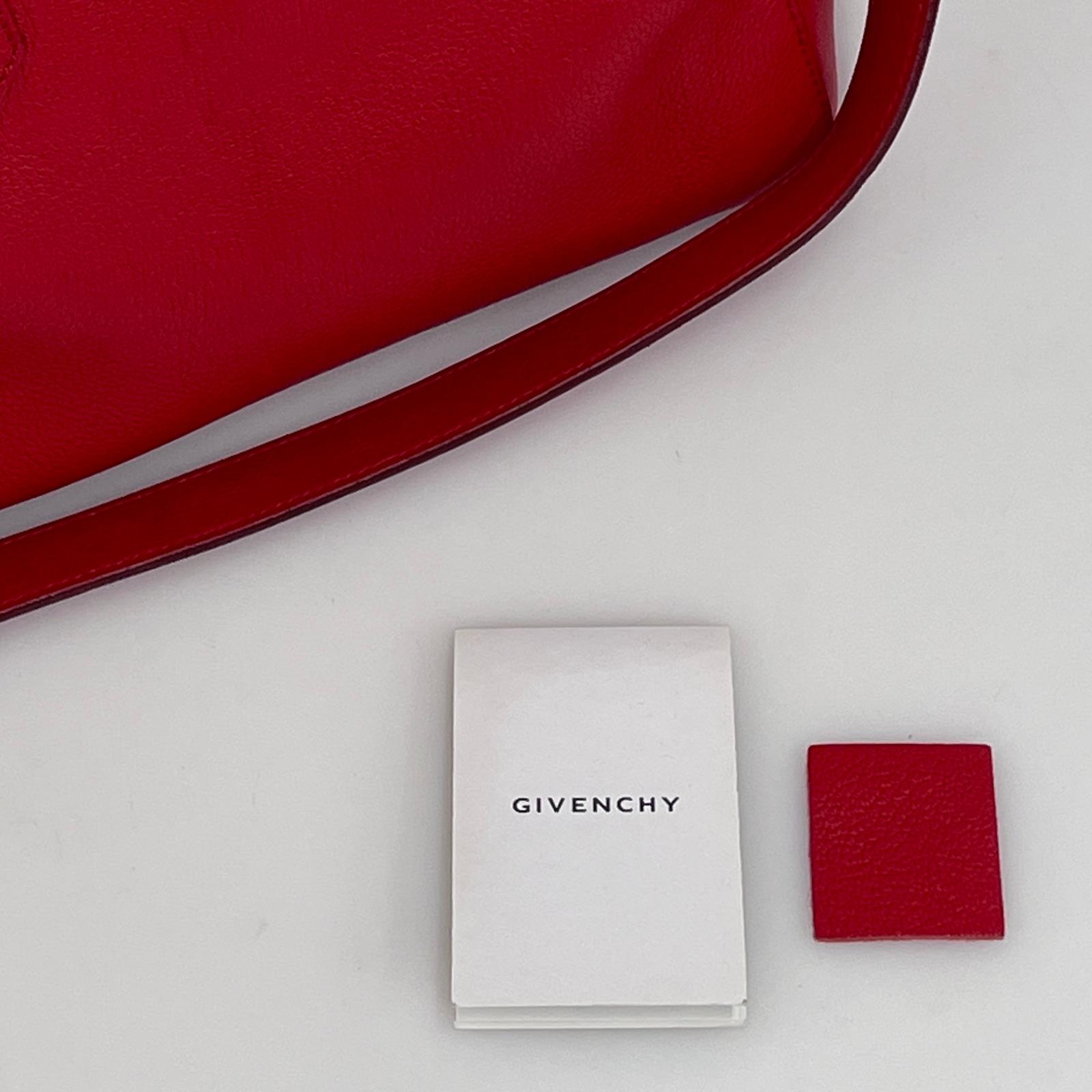 Givenchy Borsa Antigona Small in Pelle Rossa