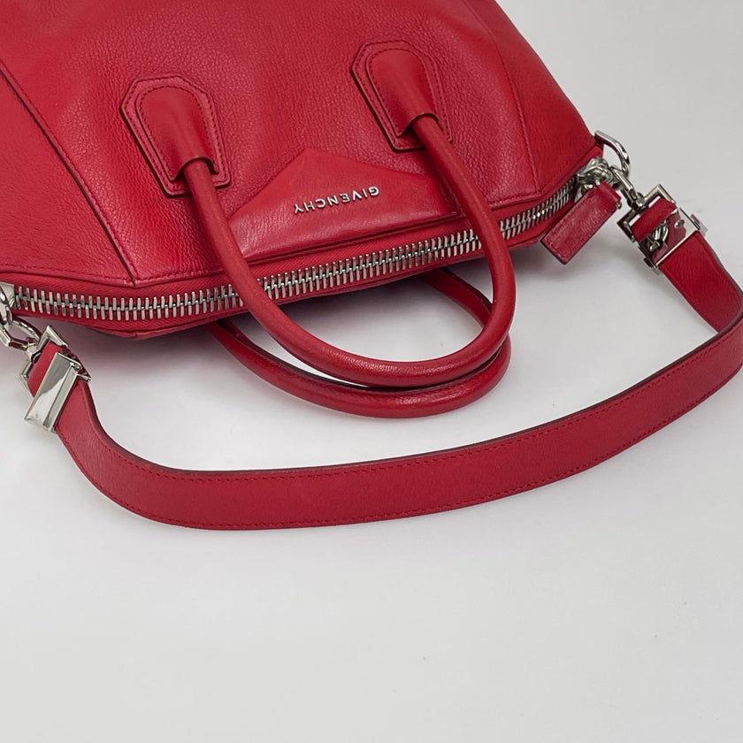 Givenchy Borsa Antigona Small in Pelle Rossa