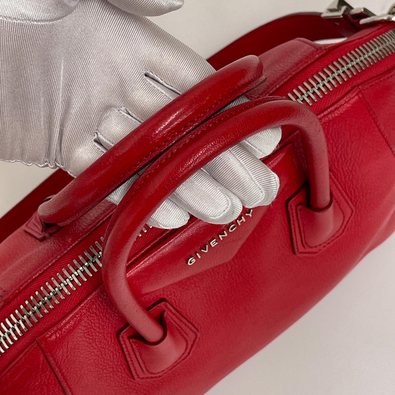 Givenchy Borsa Antigona Small in Pelle Rossa