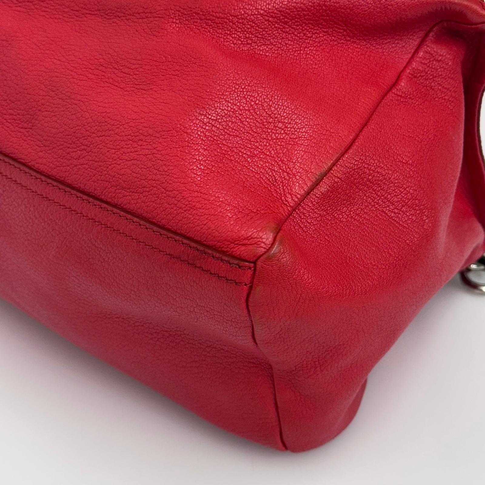 Givenchy Borsa Pandora Medium in pelle rossa con tracolla