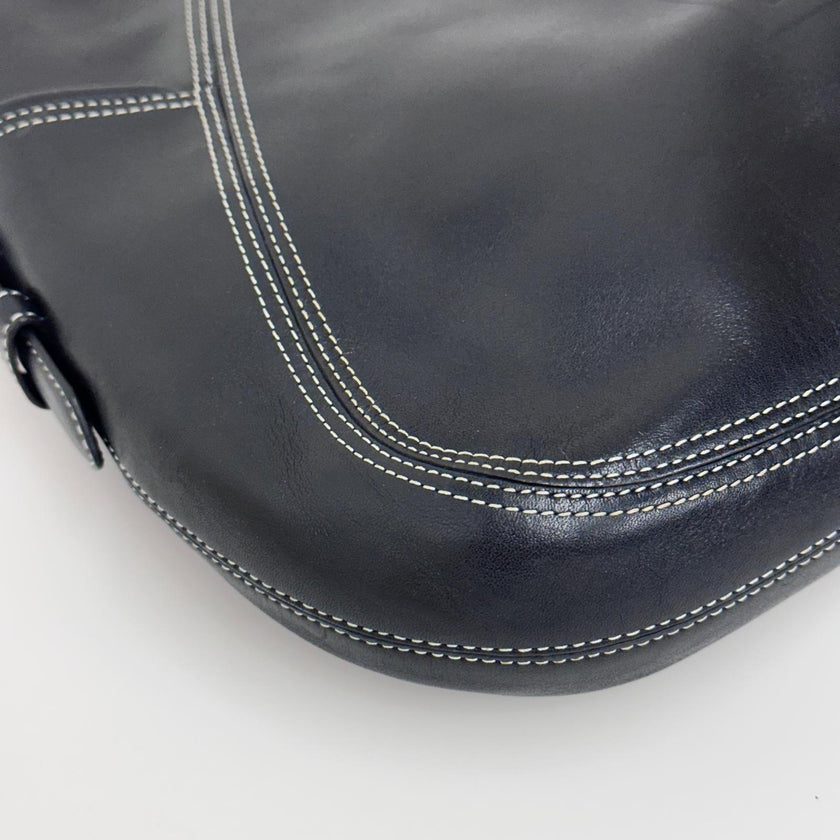 Givenchy Maxi Borsa Hobo Vintage 4G in Pelle Nera