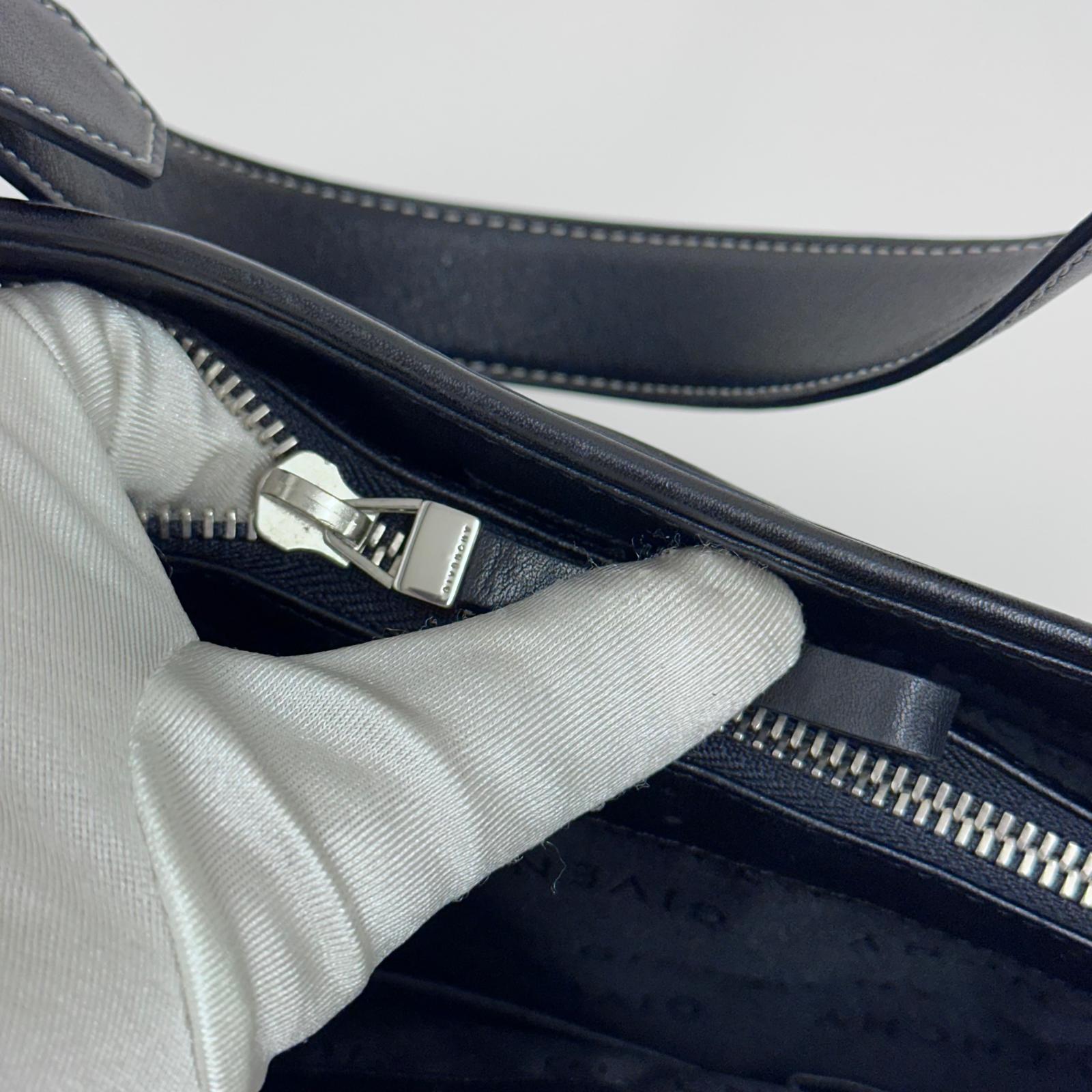 Givenchy Maxi Borsa Hobo Vintage 4G in Pelle Nera