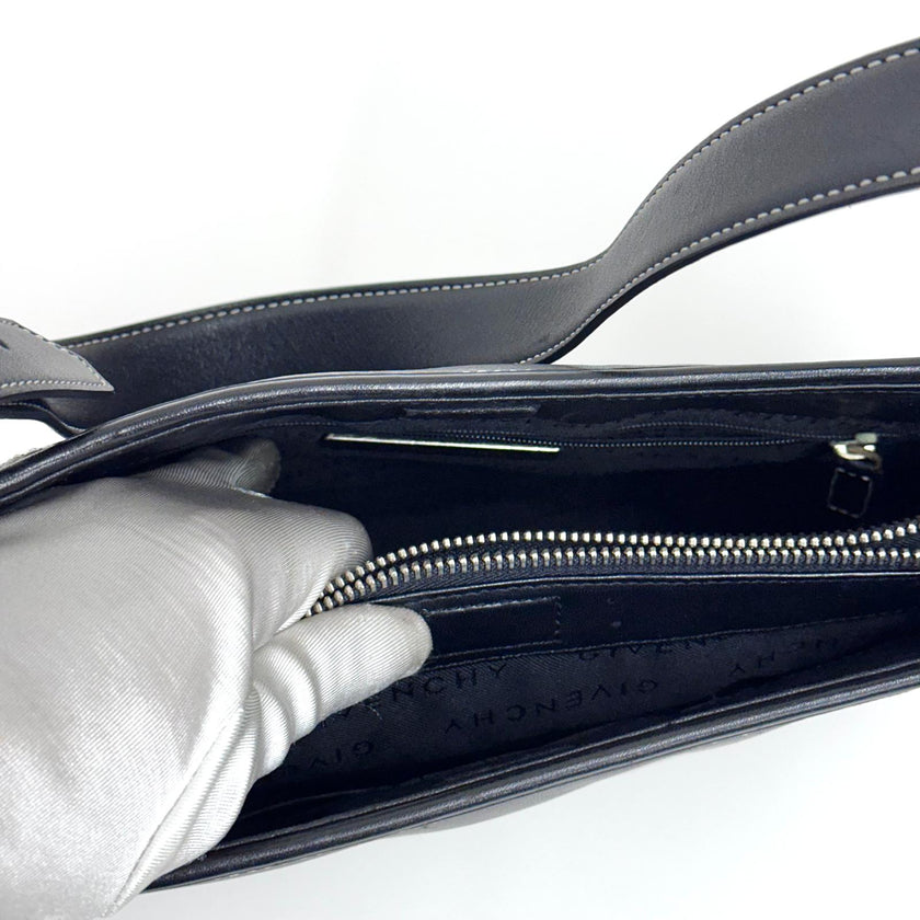 Givenchy Maxi Borsa Hobo Vintage 4G in Pelle Nera