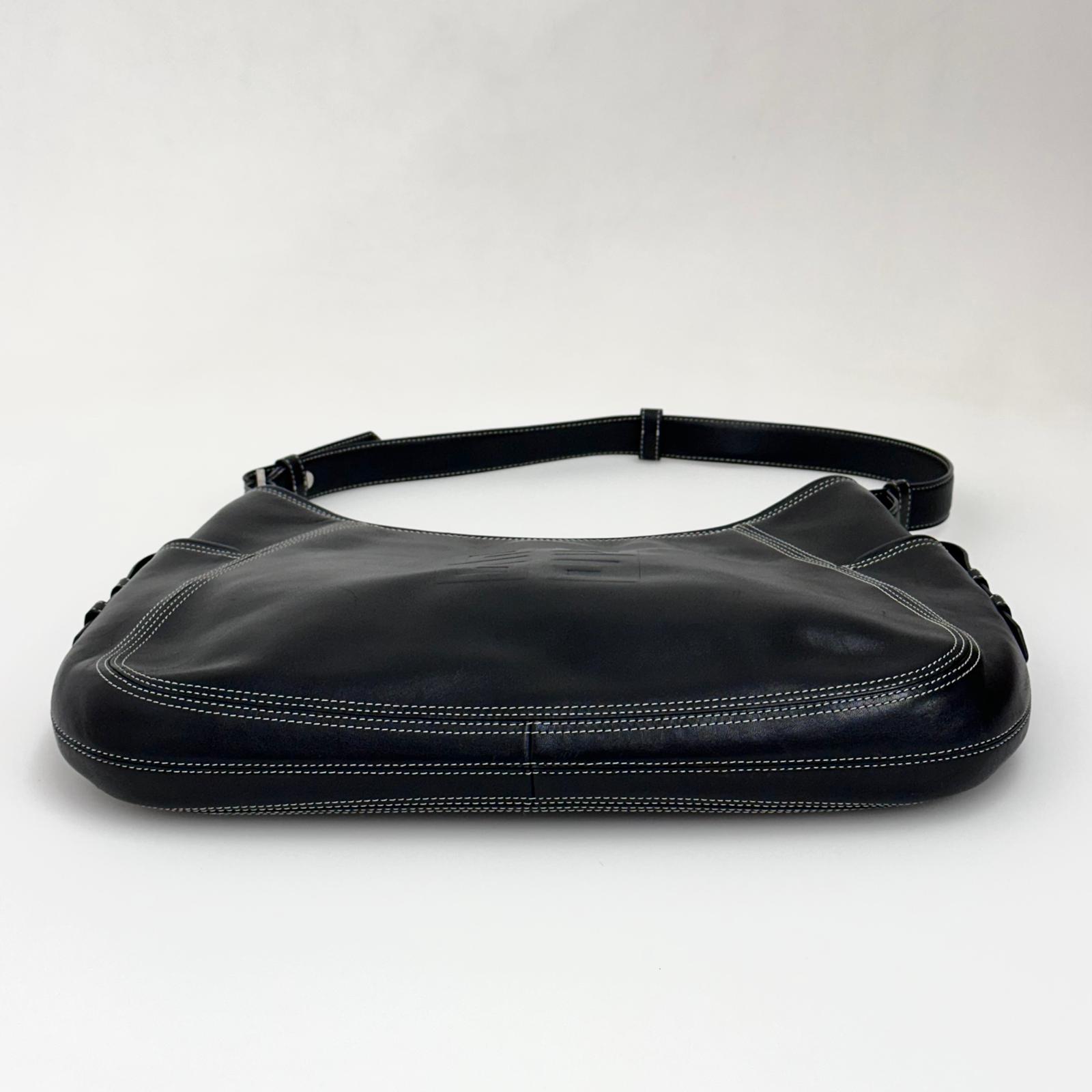 Givenchy Maxi Borsa Hobo Vintage 4G in Pelle Nera