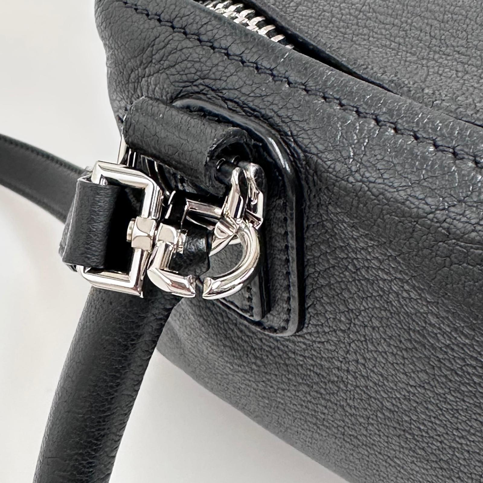 Givenchy borsa Pandora piccola in pelle nera