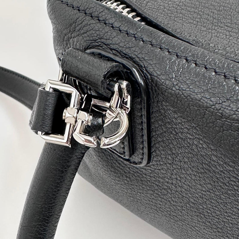Givenchy borsa Pandora piccola in pelle nera