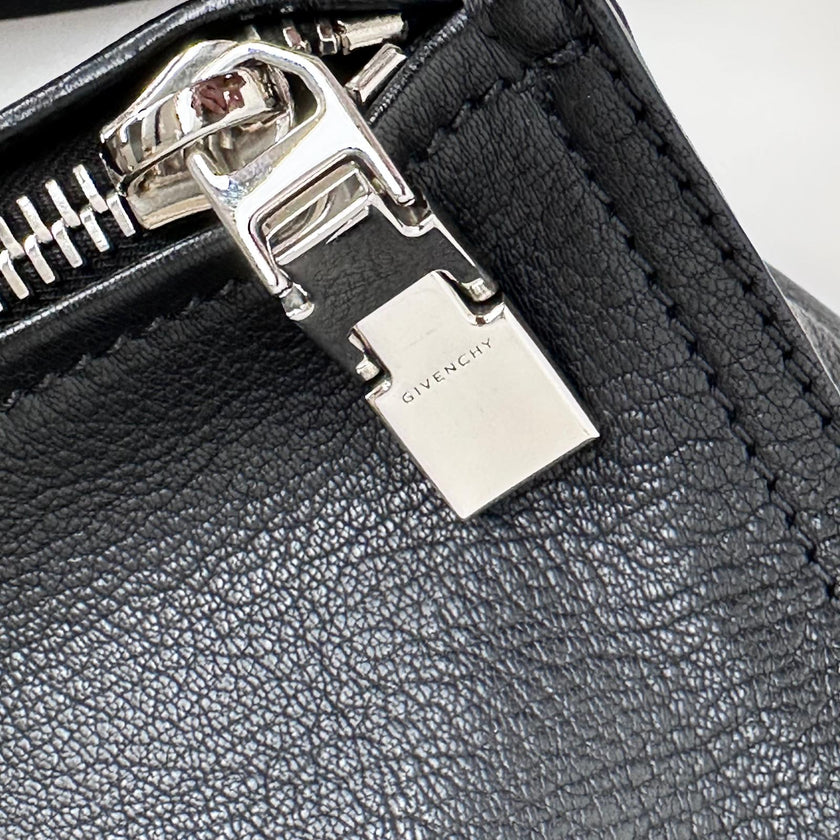 Givenchy borsa Pandora piccola in pelle nera