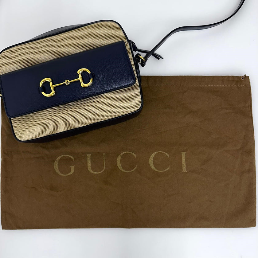 Gucci 1955 Horsebit Camera Bag a Tracolla in Canvas Beige e Pelle Blu