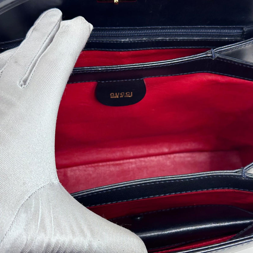 Gucci Borsa Bamboo in pelle blu con interno rosso anni ’90-2000