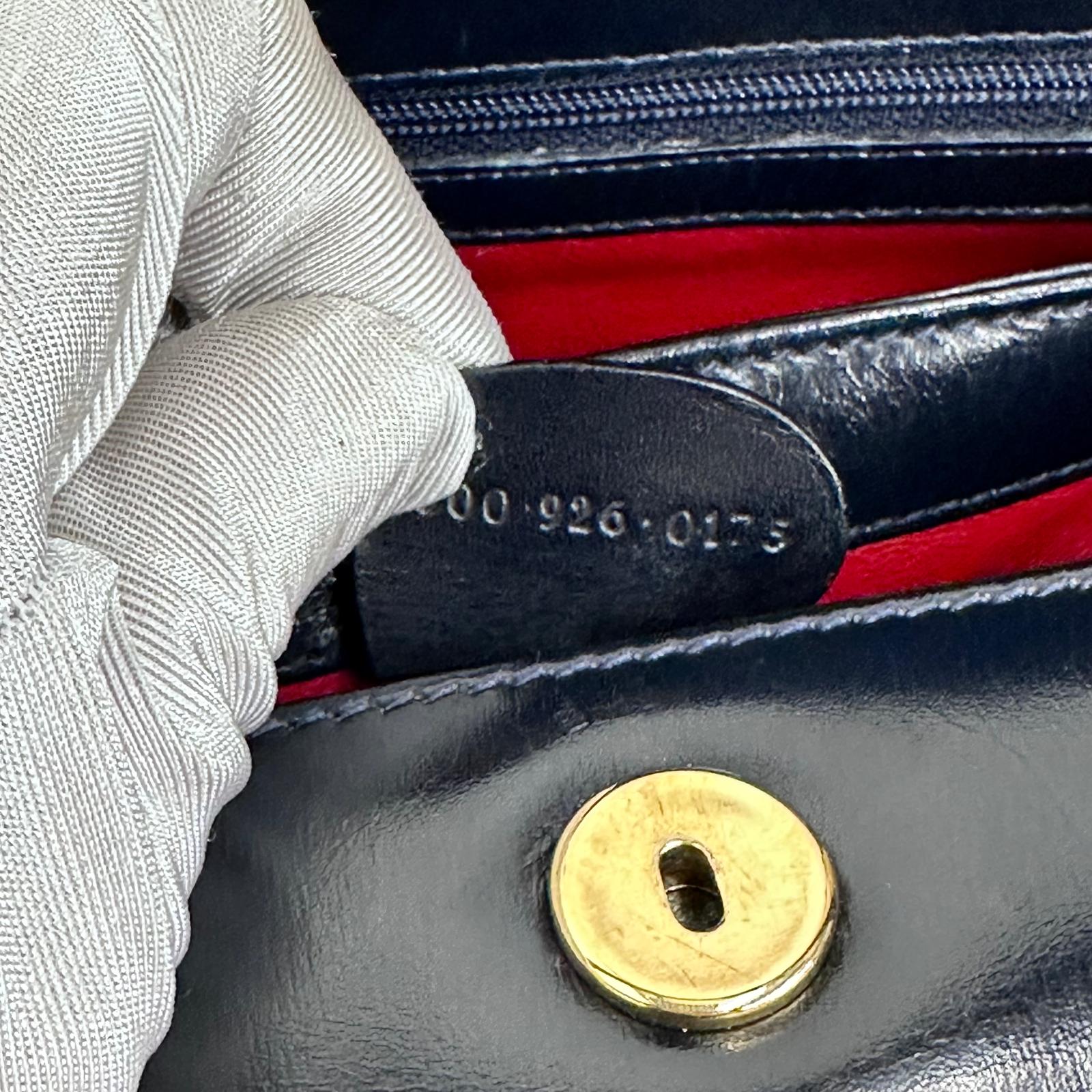 Gucci Borsa Bamboo in pelle blu con interno rosso anni ’90-2000