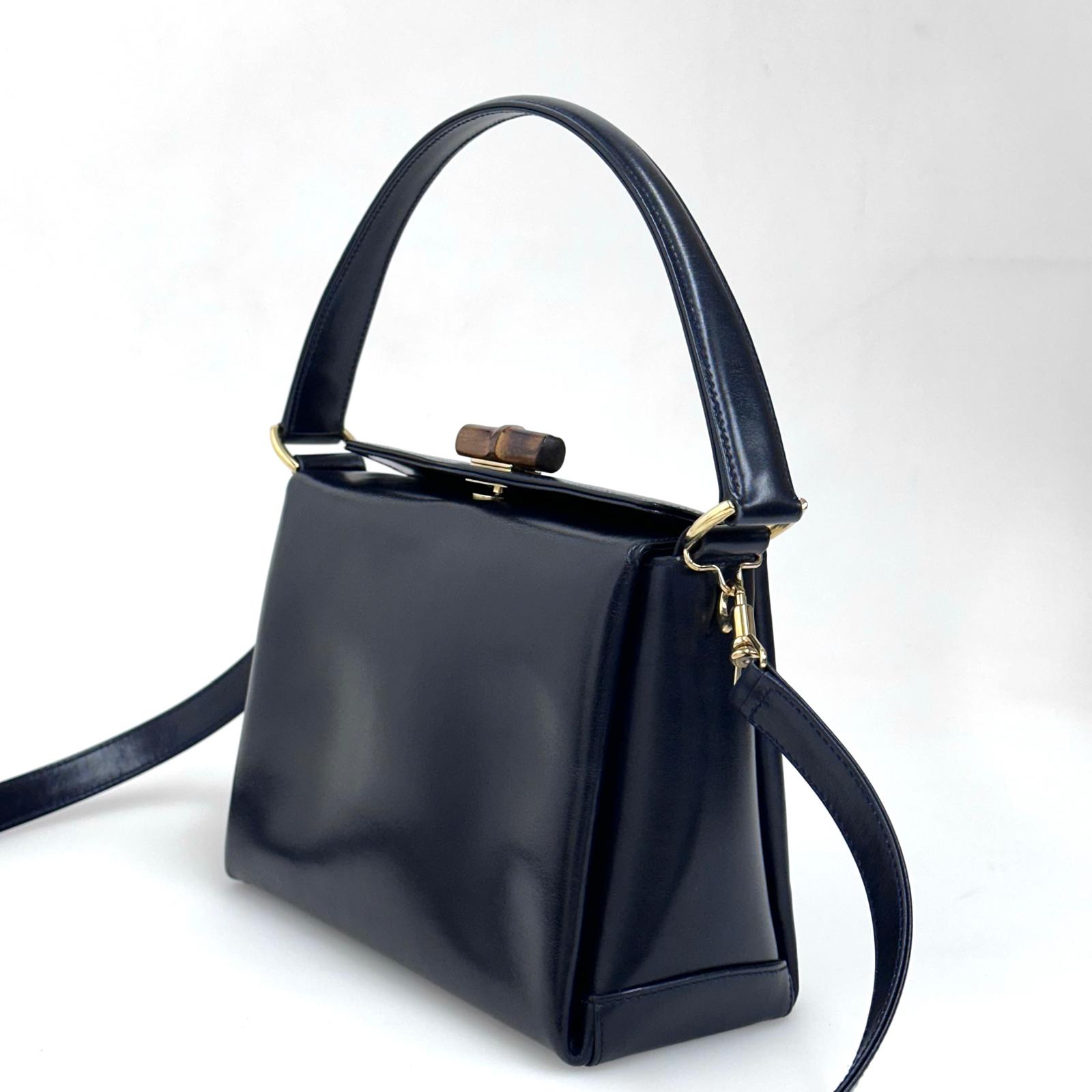 Gucci Borsa Bamboo in pelle blu con interno rosso anni ’90-2000