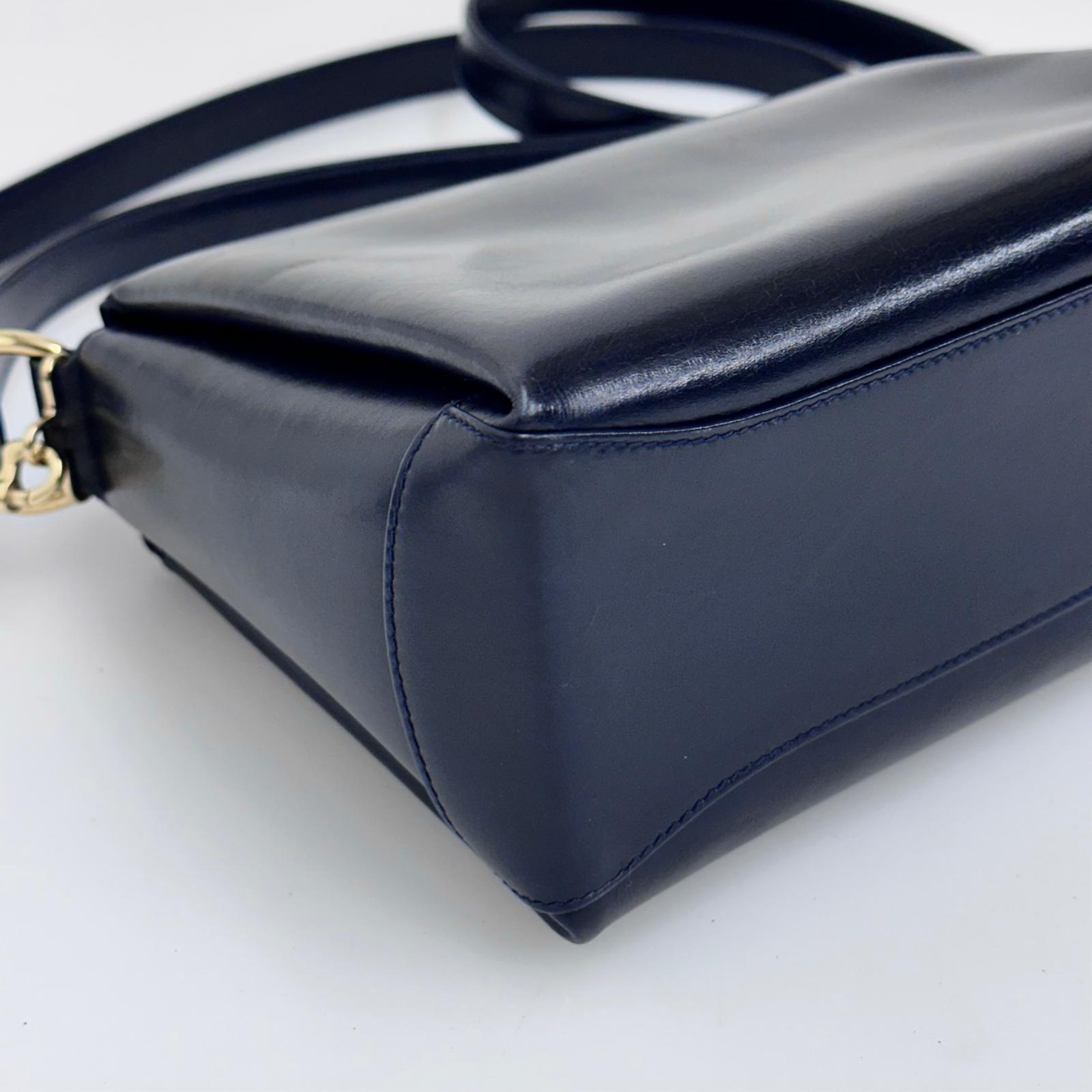 Gucci Borsa Bamboo in pelle blu con interno rosso anni ’90-2000