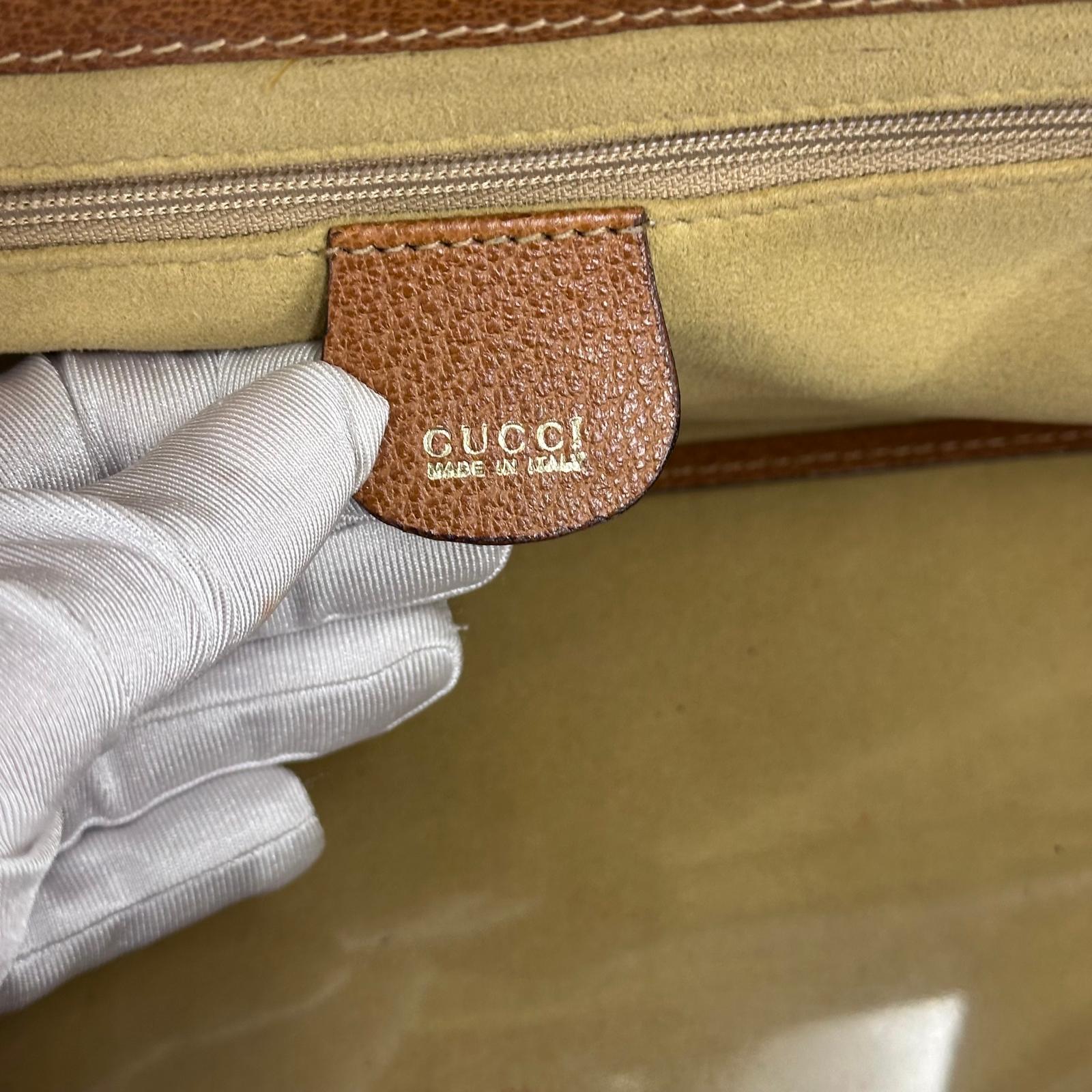 Gucci Borsa Bamboo modello vanity case vintage con specchio