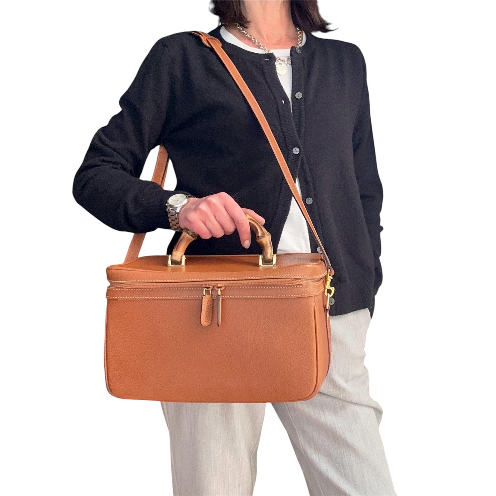 Gucci Borsa Bamboo modello vanity case vintage con specchio