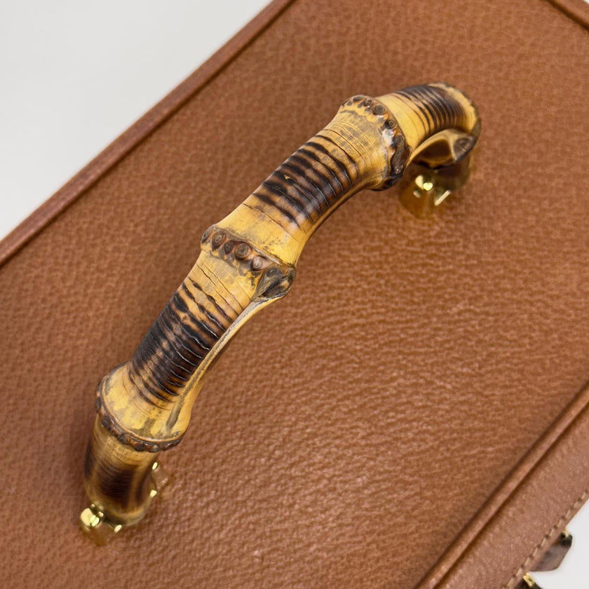 Gucci Borsa Bamboo modello vanity case vintage con specchio