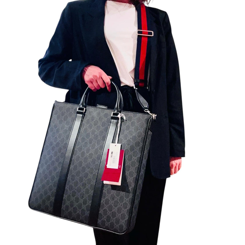 Gucci Borsa Business in Tela GG Supreme Nera