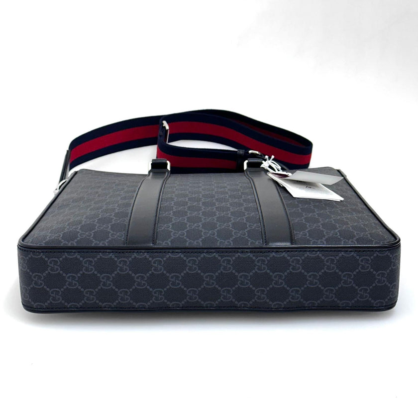 Gucci Borsa Business in Tela GG Supreme Nera
