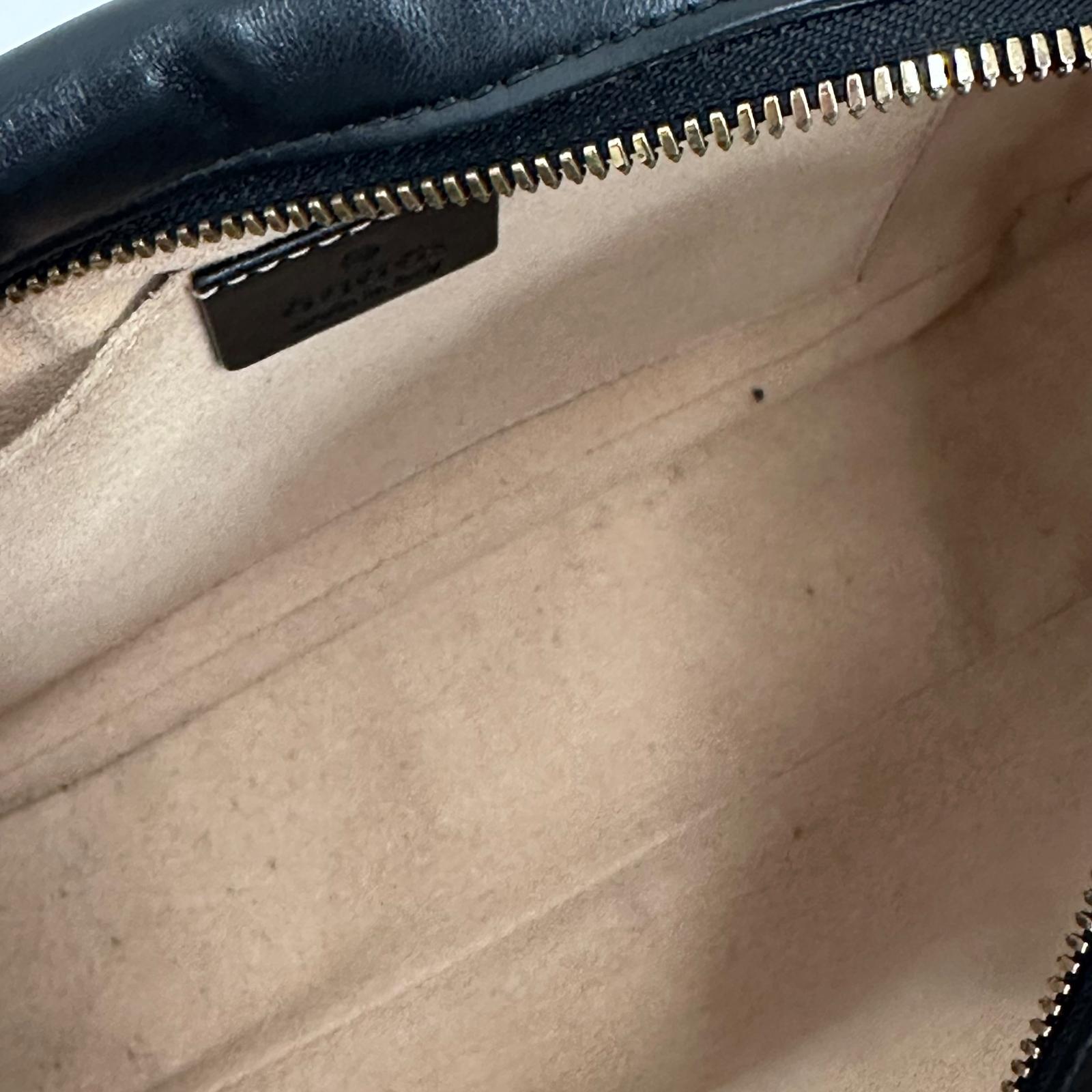 Gucci Borsa Camera GG a Tracolla Marmont Matelassé Nera Small