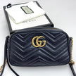 Gucci Borsa Camera GG a Tracolla Marmont Matelassé Nera Small