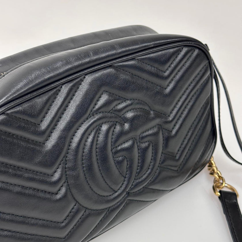 Gucci Borsa Camera GG a Tracolla Marmont Matelassé Nera Small