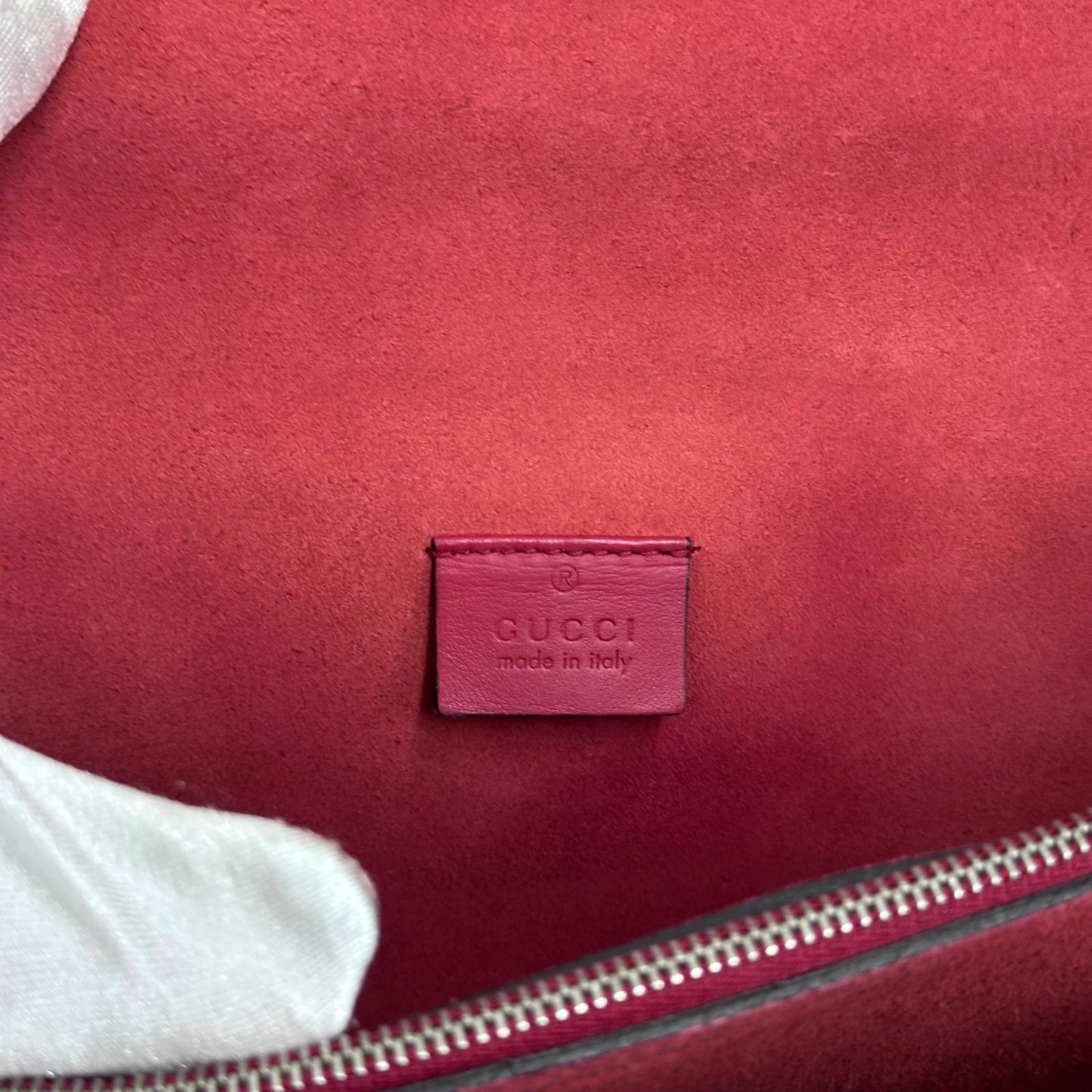 Gucci Borsa Dionysus Medium GG Supreme Rossa