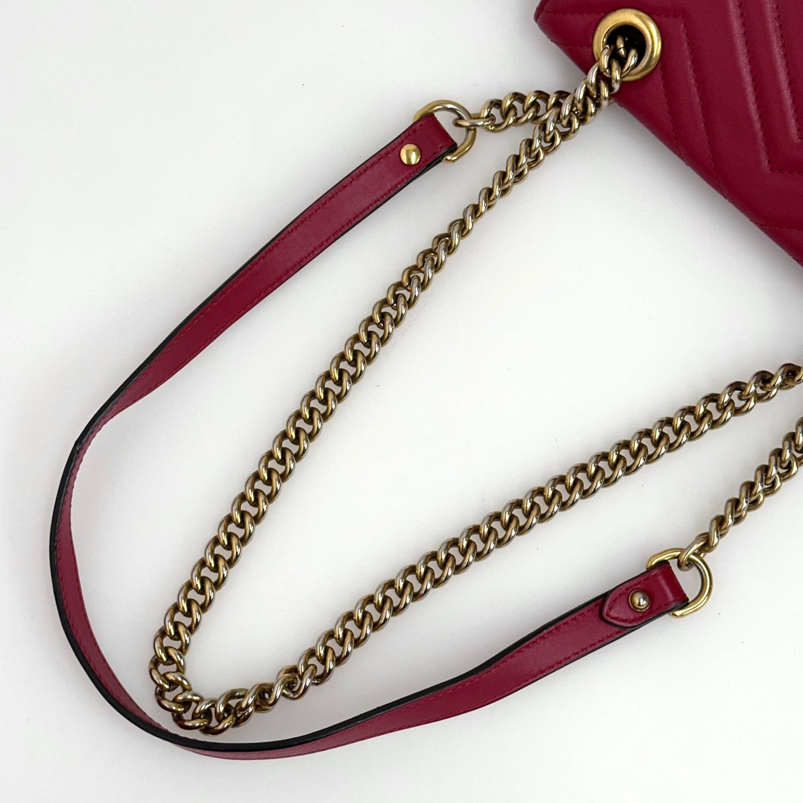 Gucci Borsa GG Marmont Piccola Matelassé Pelle Rossa