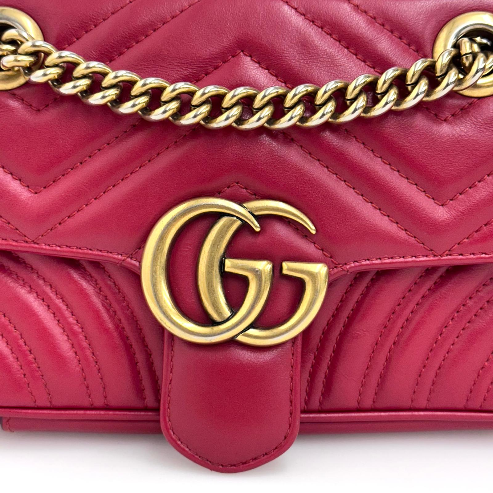 Gucci Borsa GG Marmont Piccola Matelassé Pelle Rossa