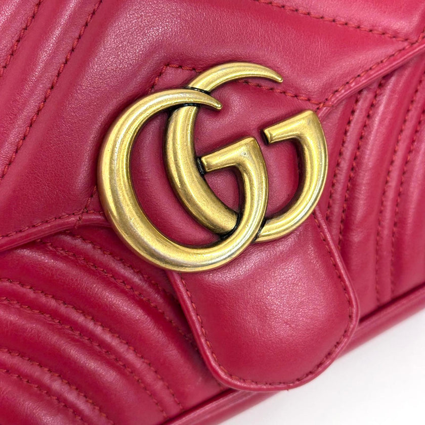 Gucci Borsa GG Marmont Piccola Matelassé Pelle Rossa