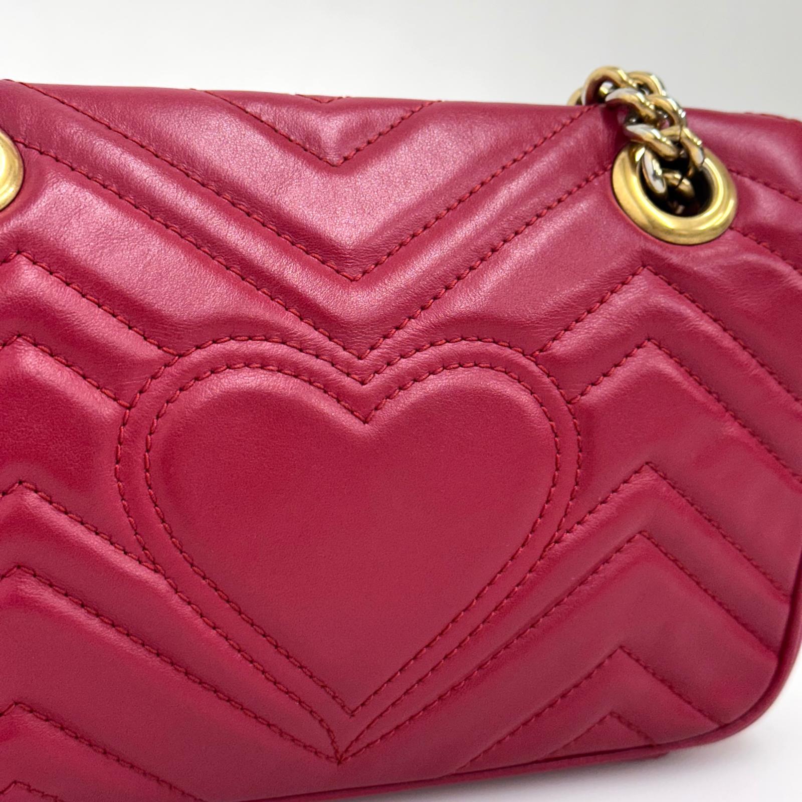 Gucci Borsa GG Marmont Piccola Matelassé Pelle Rossa
