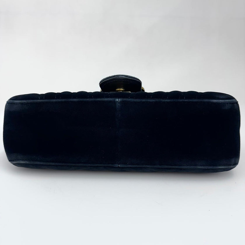 Gucci Borsa GG Marmont Small in Velluto Nero